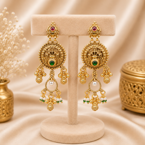 Traditional Royal Semi-Circle Medallion Choker Necklace