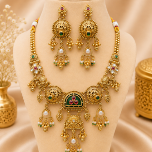 Traditional Royal Semi-Circle Medallion Choker Necklace